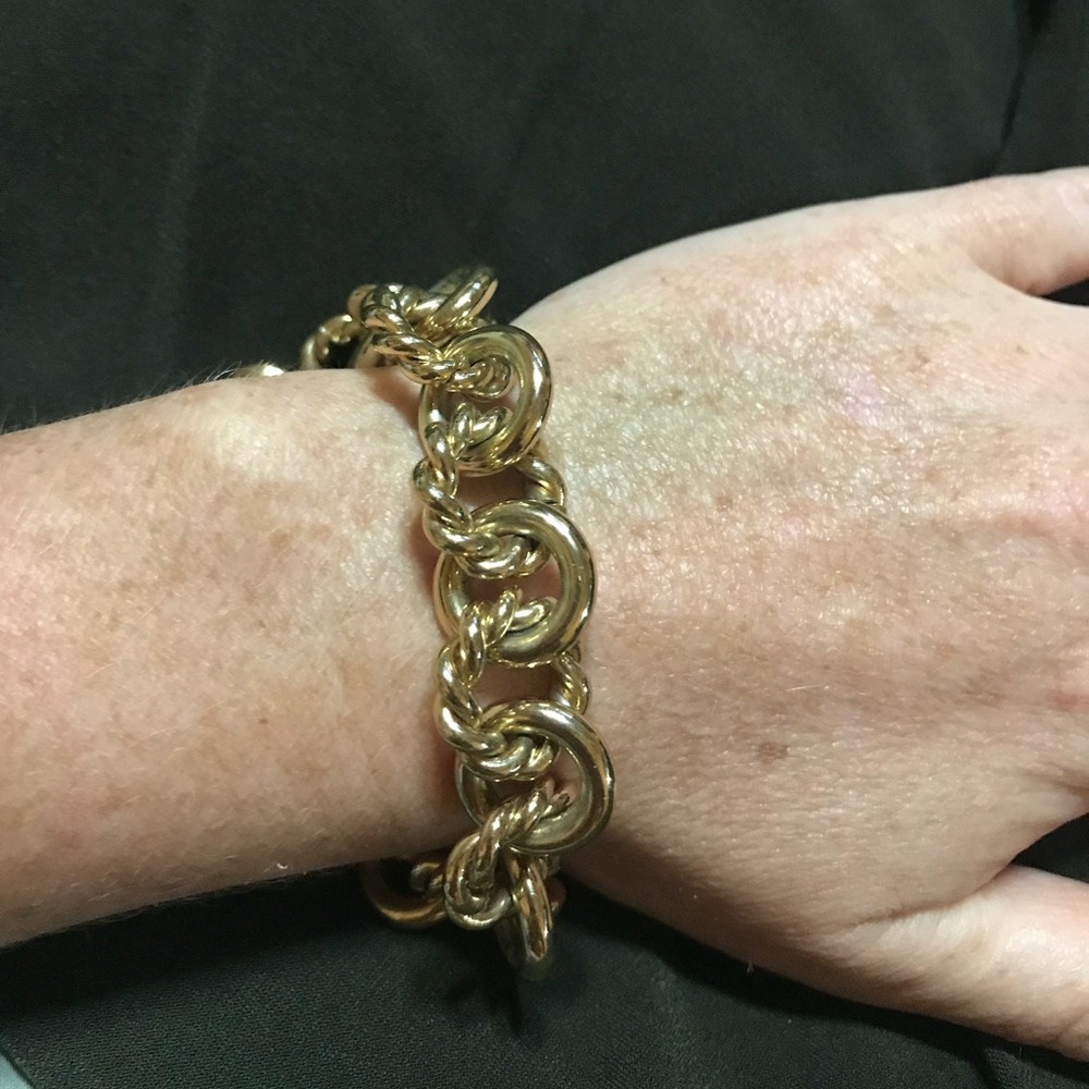 J Crew Large Link Gold Bracelet
